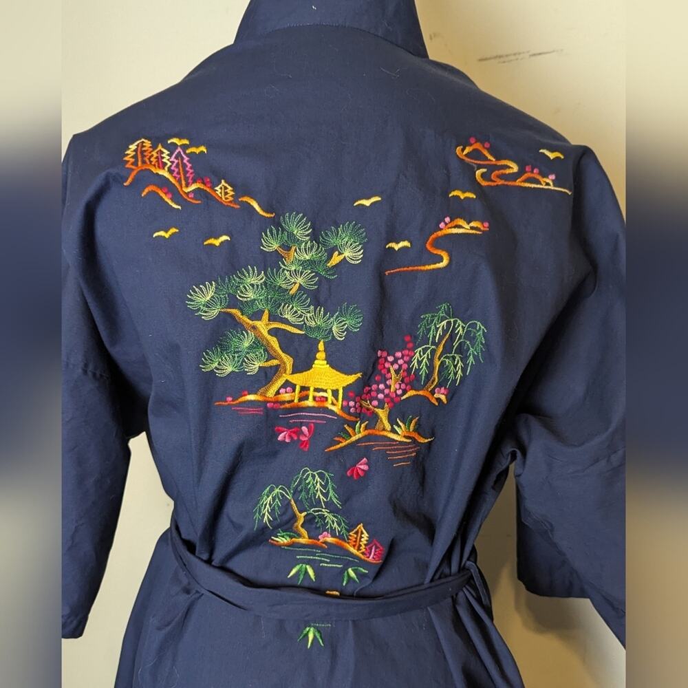 Vintage Japanese-Inspired Kimono Robe Navy Wrap Duster Embroidered Pockets